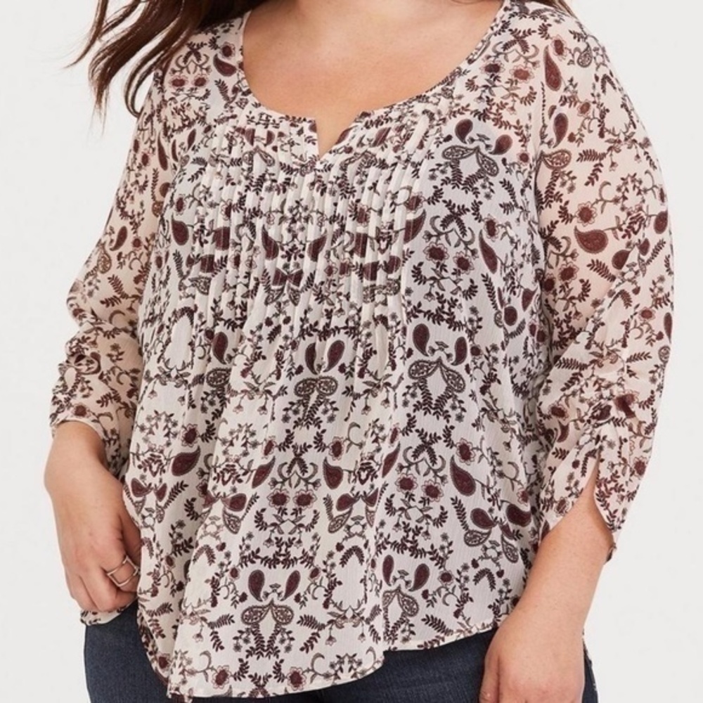 Torrid Womens Chiffon Pintuck Blouse Ruched Sleeves Semi-Shear Chiffon Size 00 (
